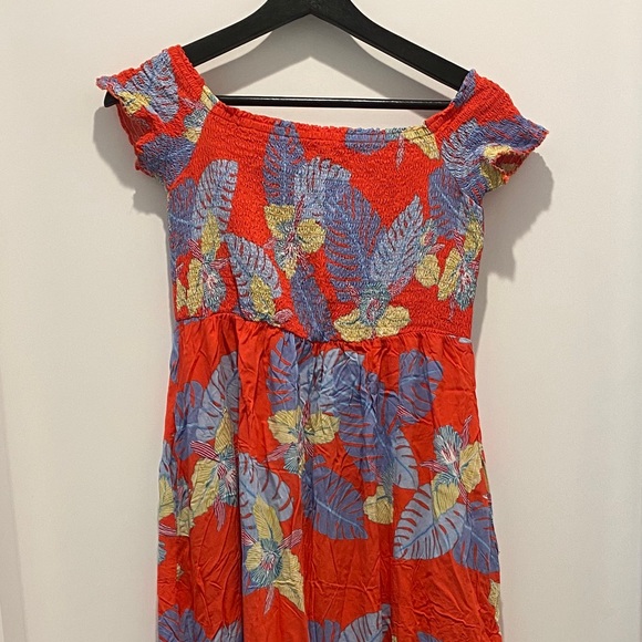 😁 Floral spring dress with pockets and a slit - Picture 1 of 7